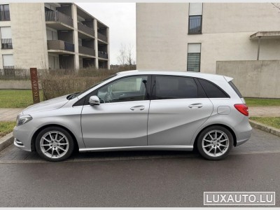 Mercedes B 180
