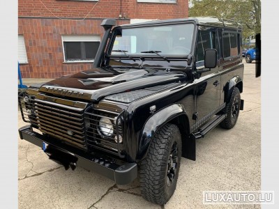 Land-Rover Defender