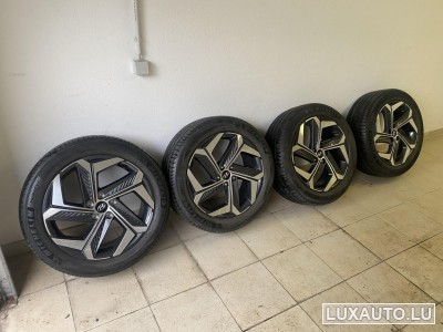 Aluminiumsfelgen + Pneuen 19"