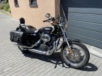 Harley-Davidson Roadster