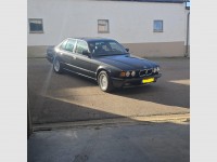 BMW 750