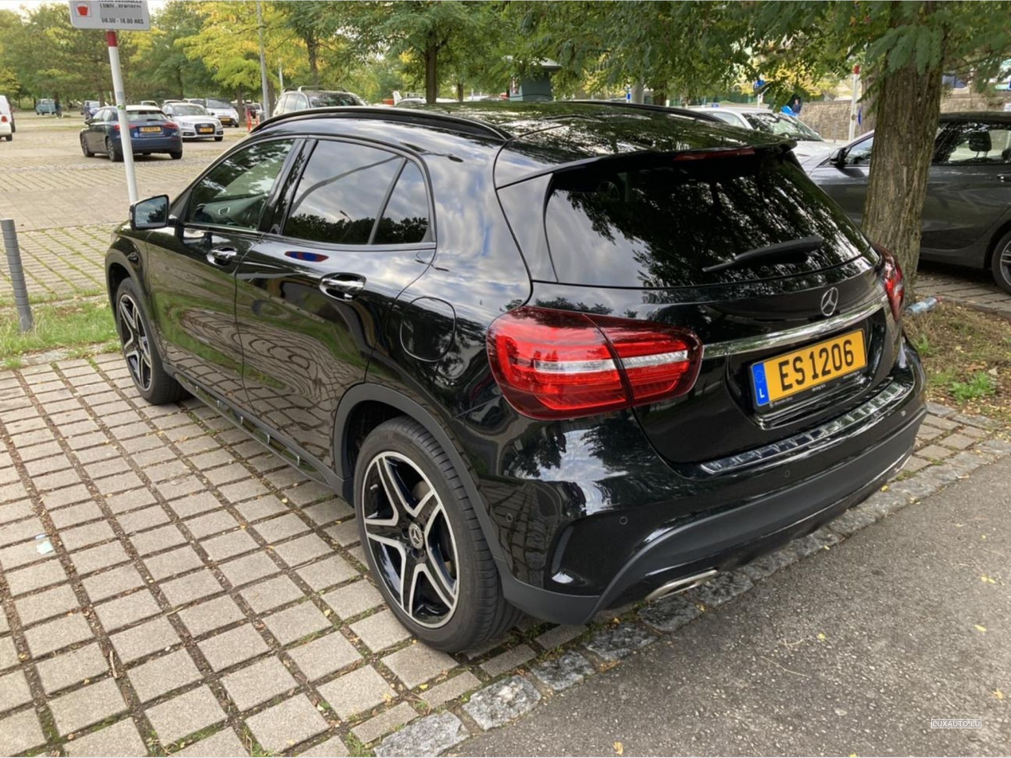 Mercedes GLA 180 180 AMG Line Night Pack 7G-DCT