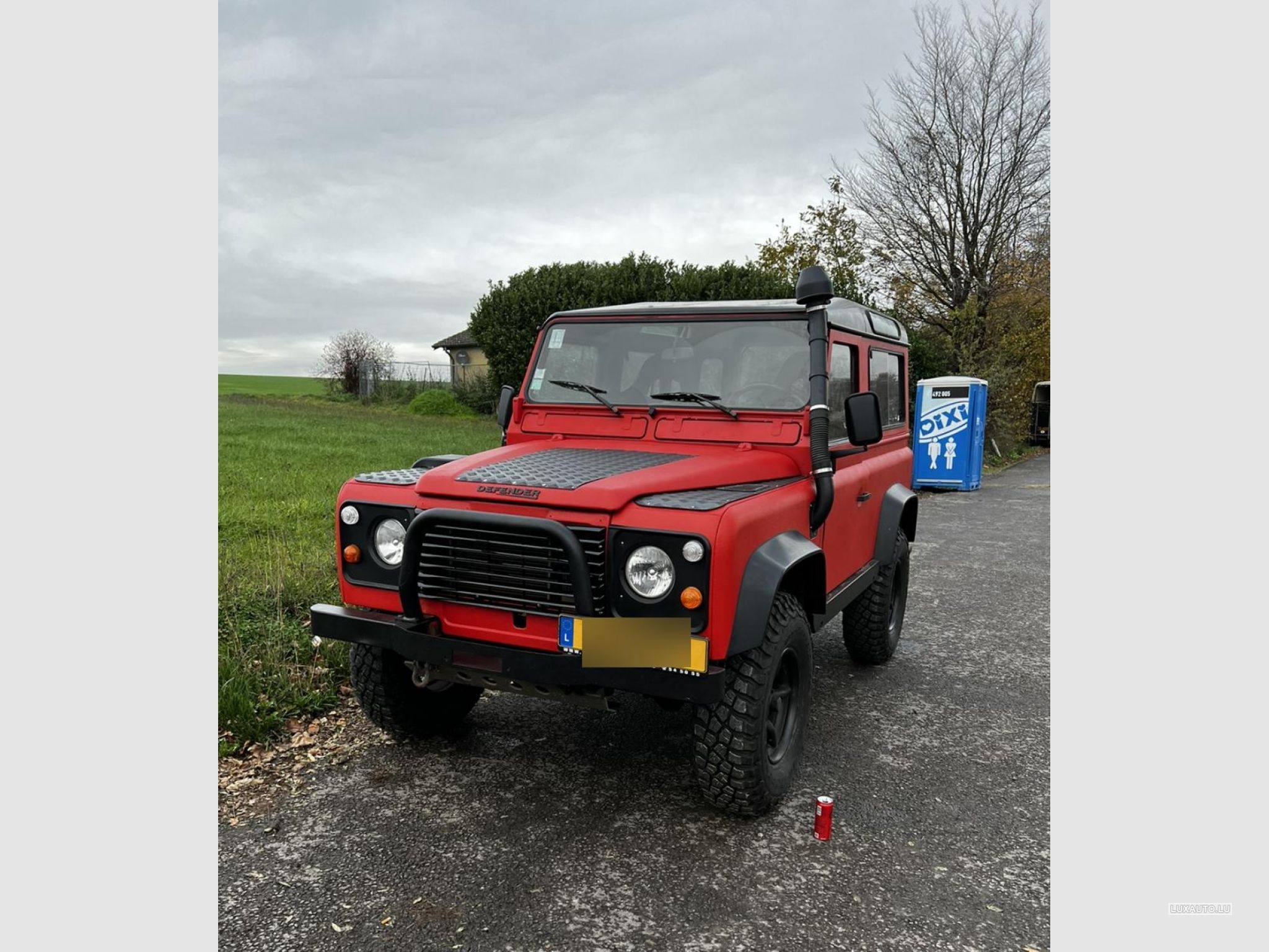 Land-Rover Defender 90 2.5 Tdi Rouge d'occasion, moteur Diesel et boite ...