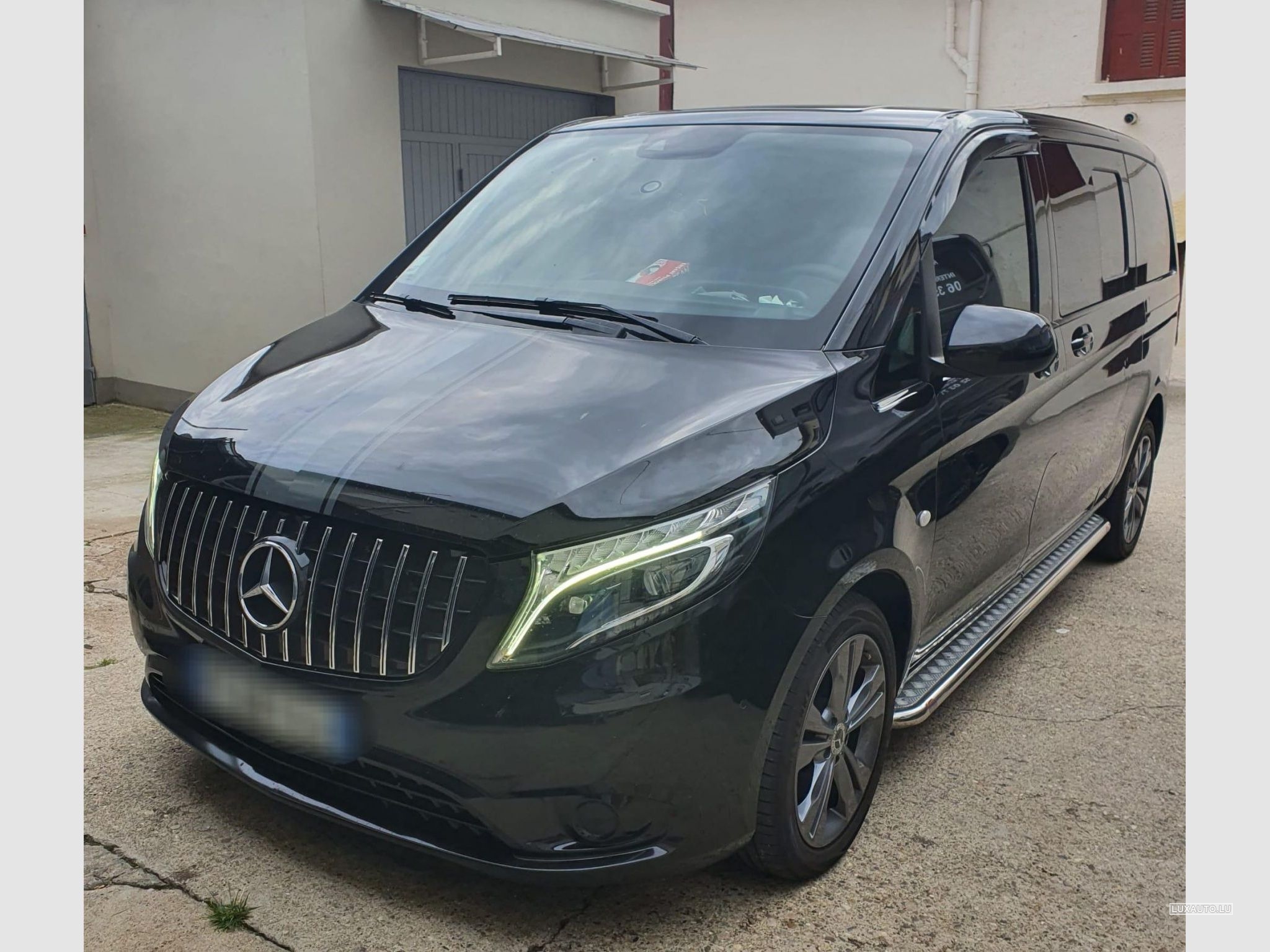 Vito Mercedes Vito Fourgon 119 Cdi 7G-Tronic Noir, moteur Diesel et boite ...