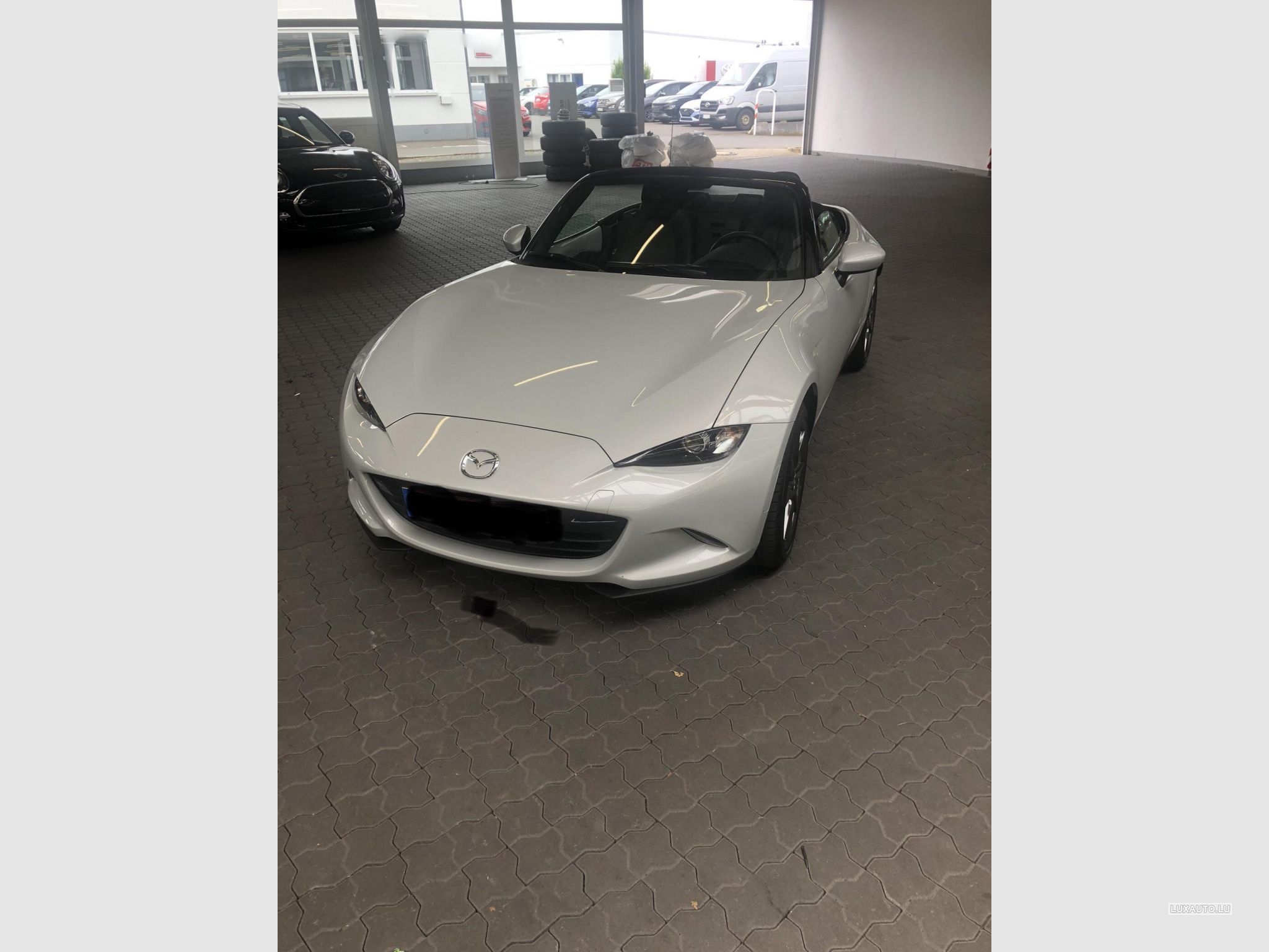 Mazda MX-5 2.0 Skyactiv-G Sports-Line