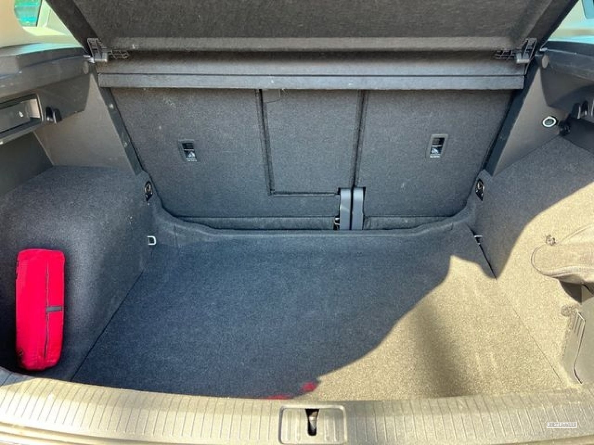 Voitures VOLKSWAGEN Tiguan Noir d'occasion Voitures VOLKSWAGEN Tiguan Noir d'occasion