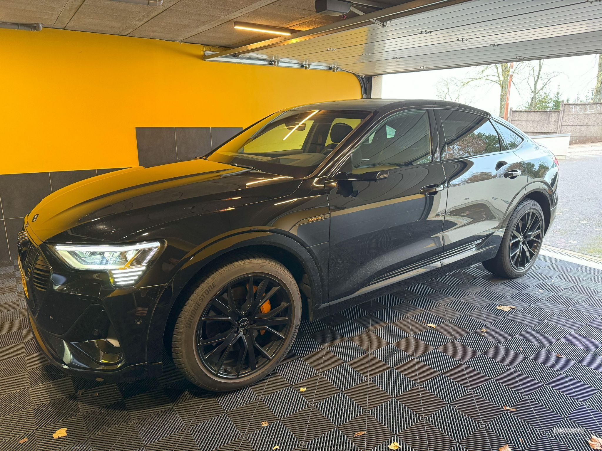 Audi e-tron Sportback S line 55 quattro 300kW 402ch Black Edition