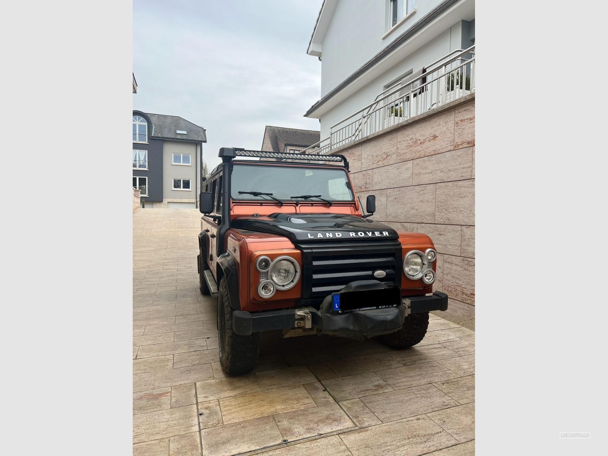 Land-Rover Defender LAND ROVER DEFENDER FIRE 110 SW