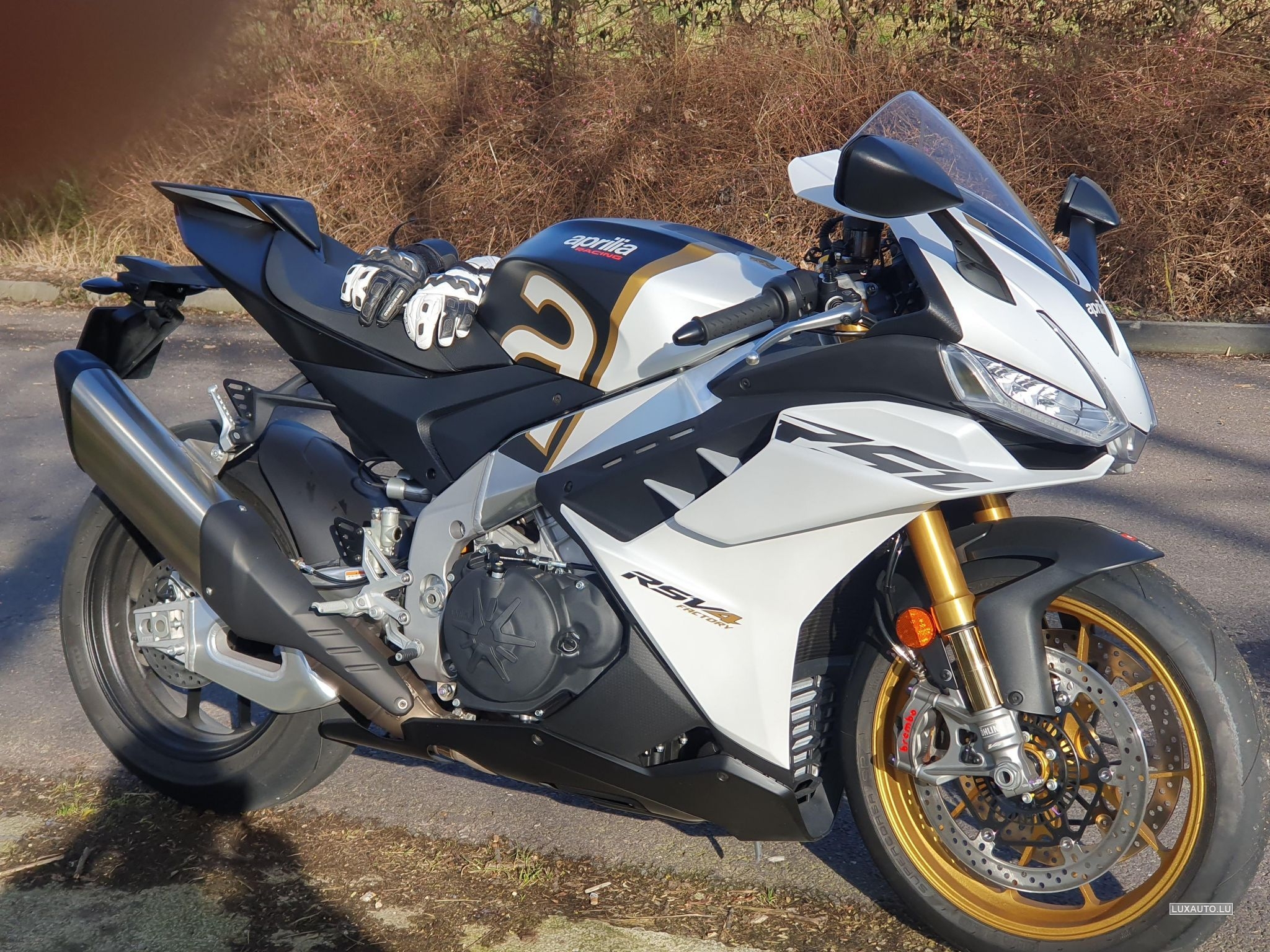 Aprilia RSV4 FACTORY