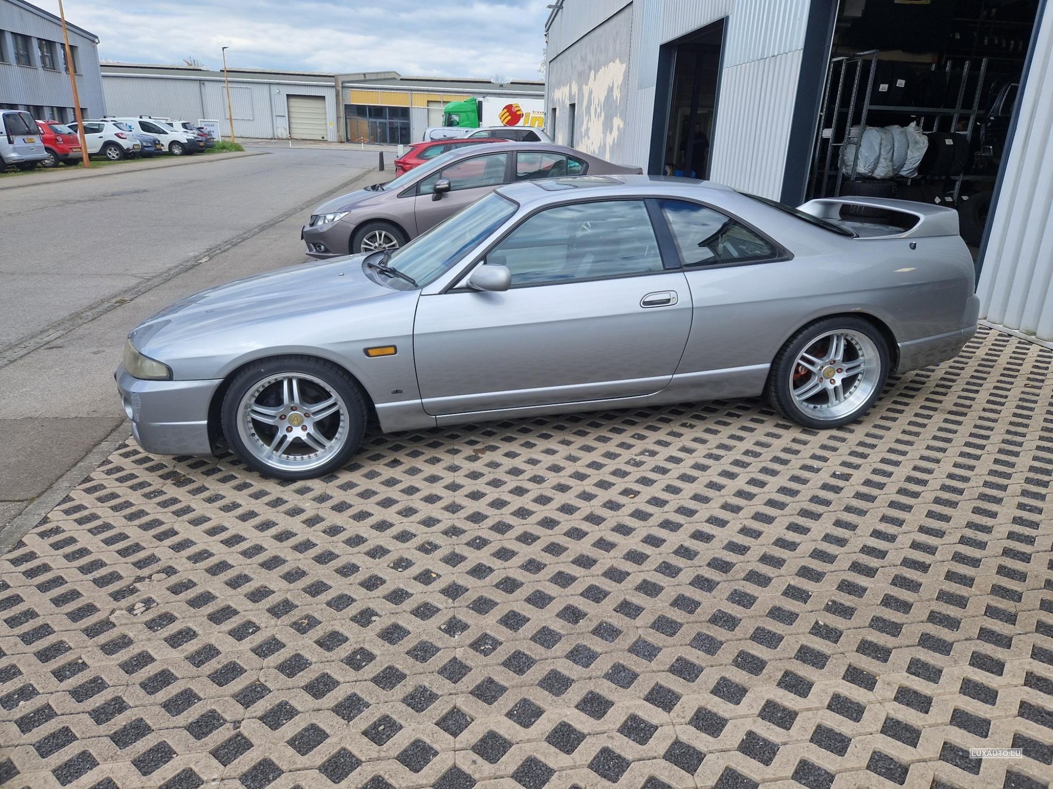 Nissan Skyline GTS-T R33 Spec-II