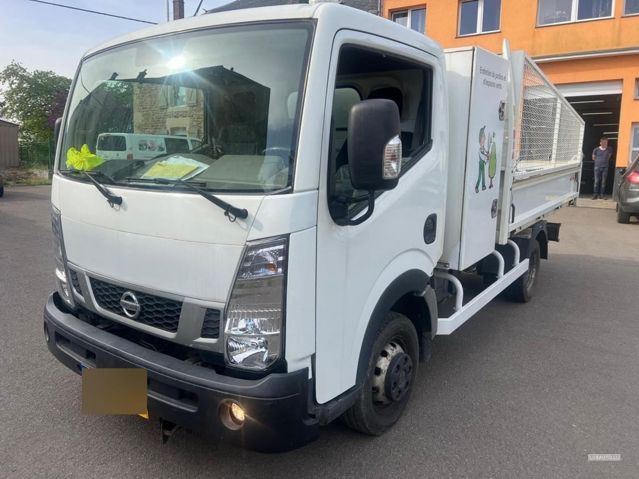Nissan Cabstar camionette ISD5RT VERSION 6M1M2NXW  NT 400CABSTAR
