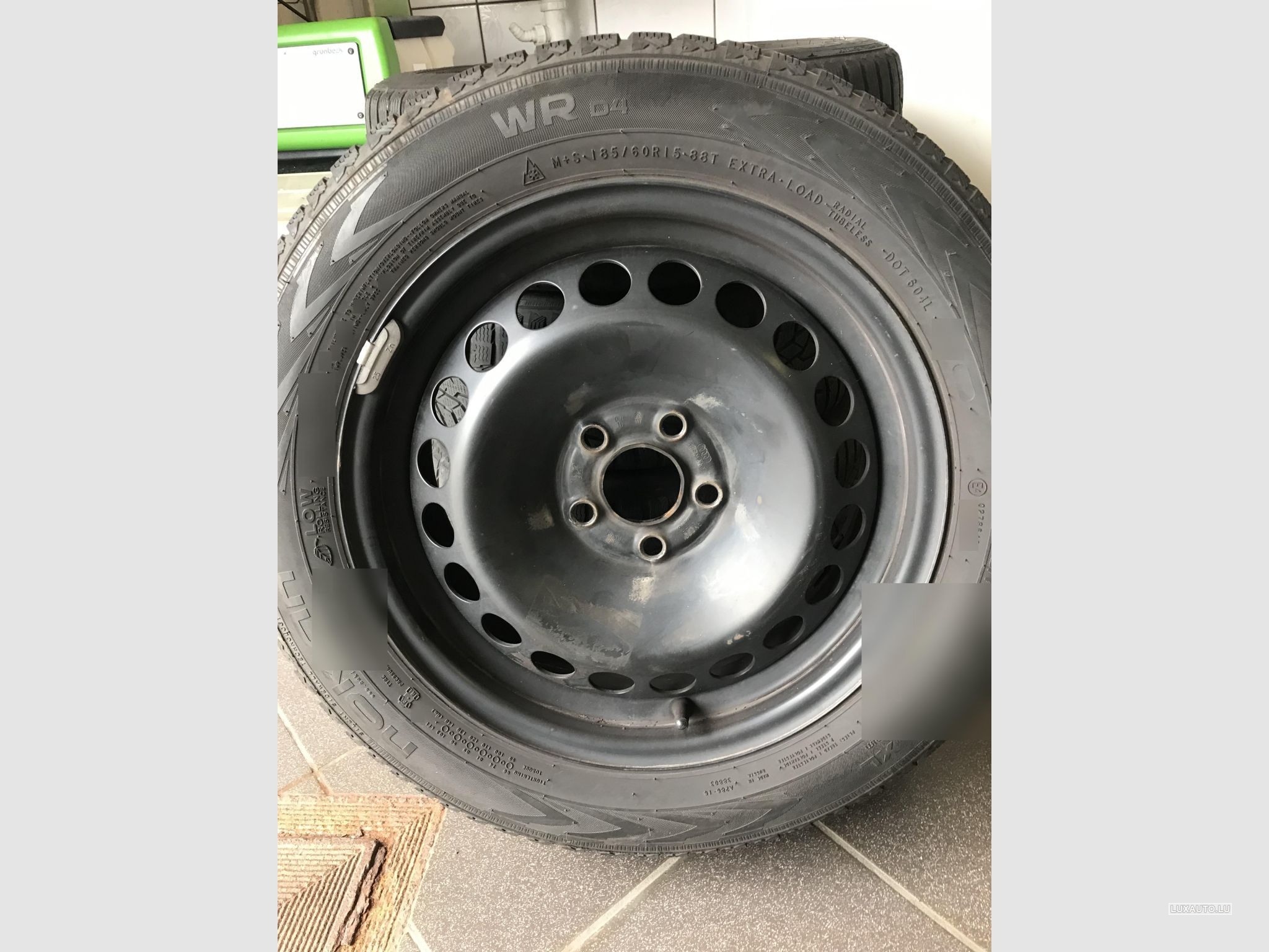 Jantes em aço + Pneus 15" Inverno