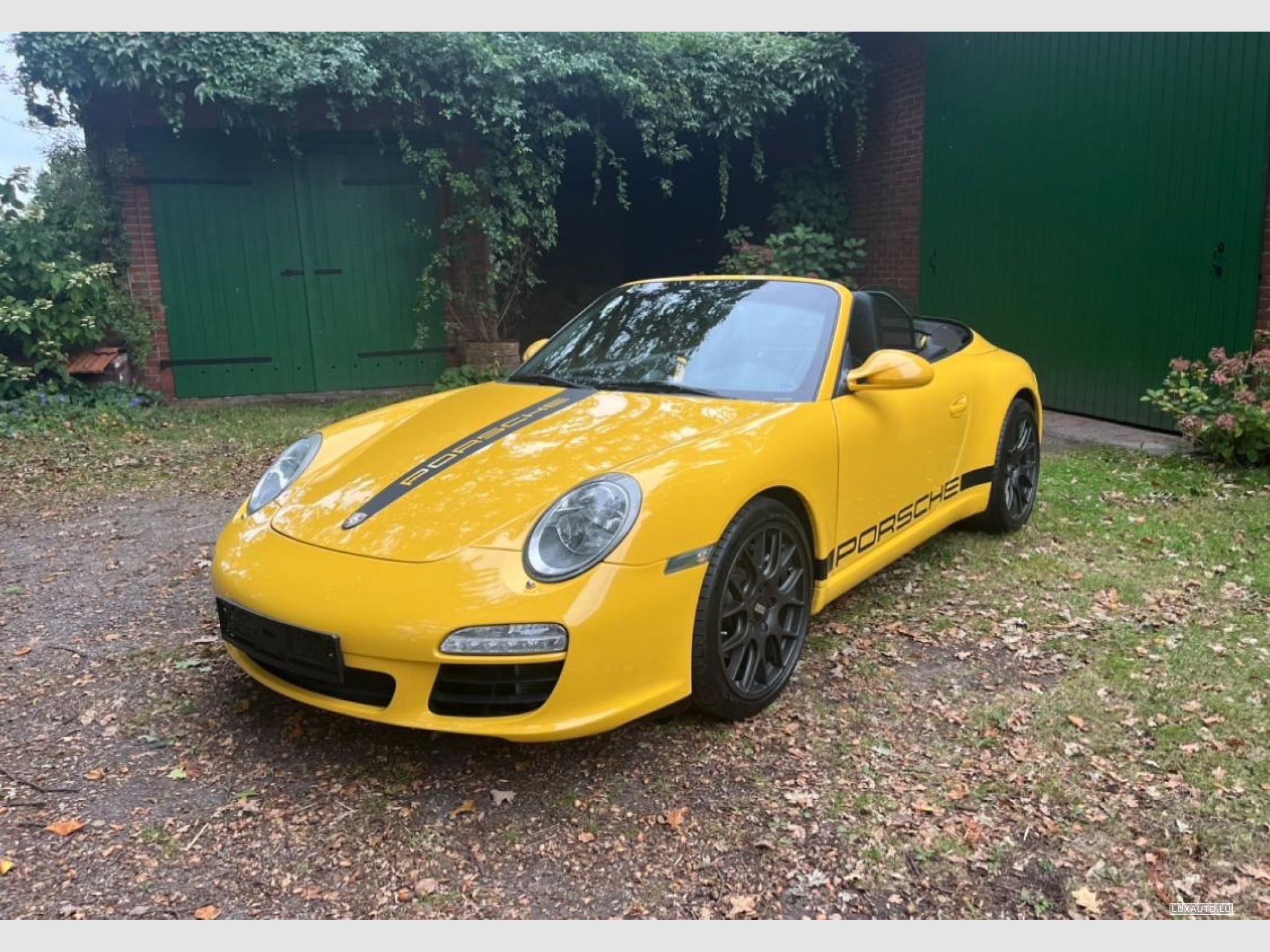 Porsche 911 Carrera 4