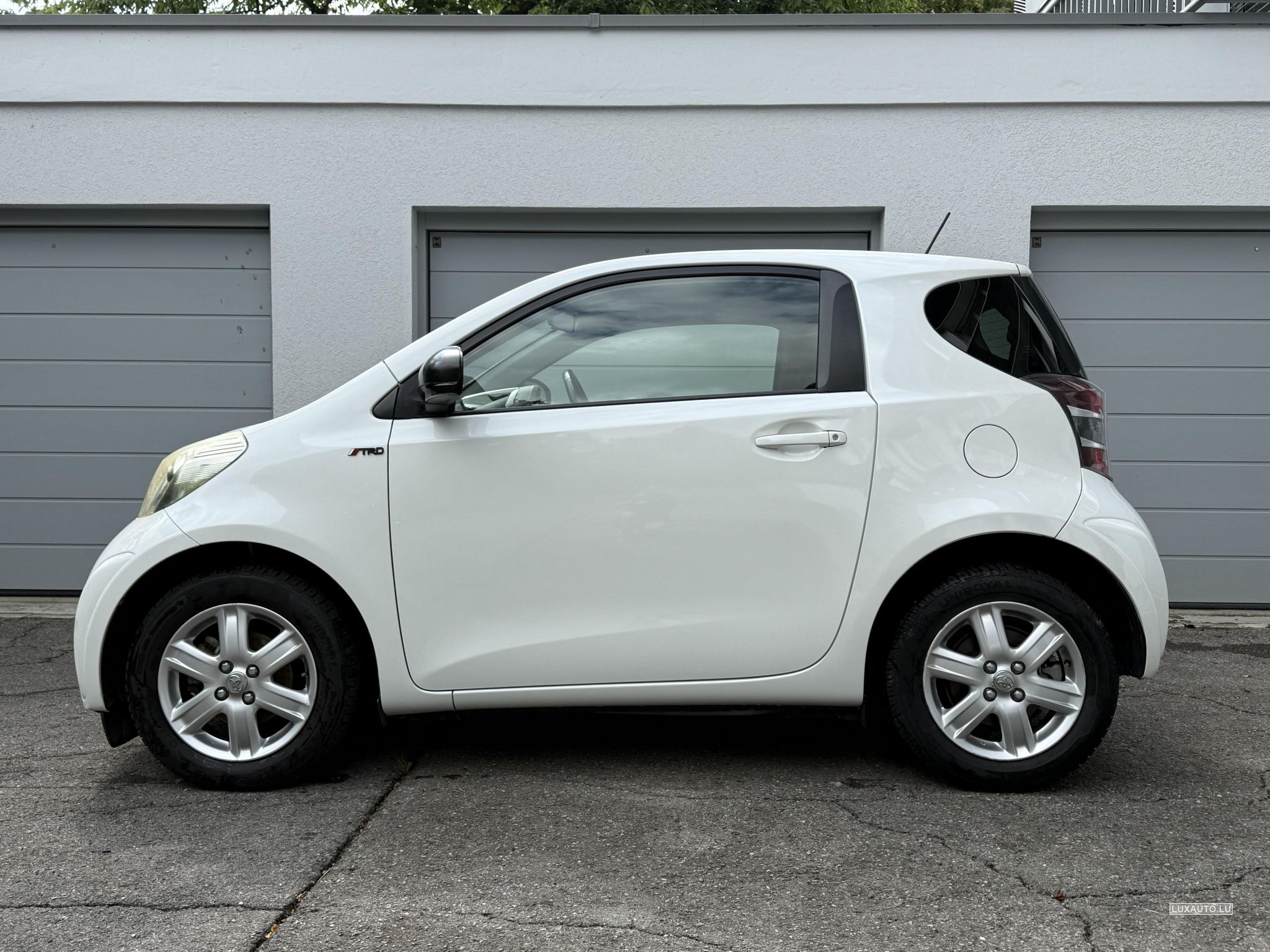 Toyota iQ