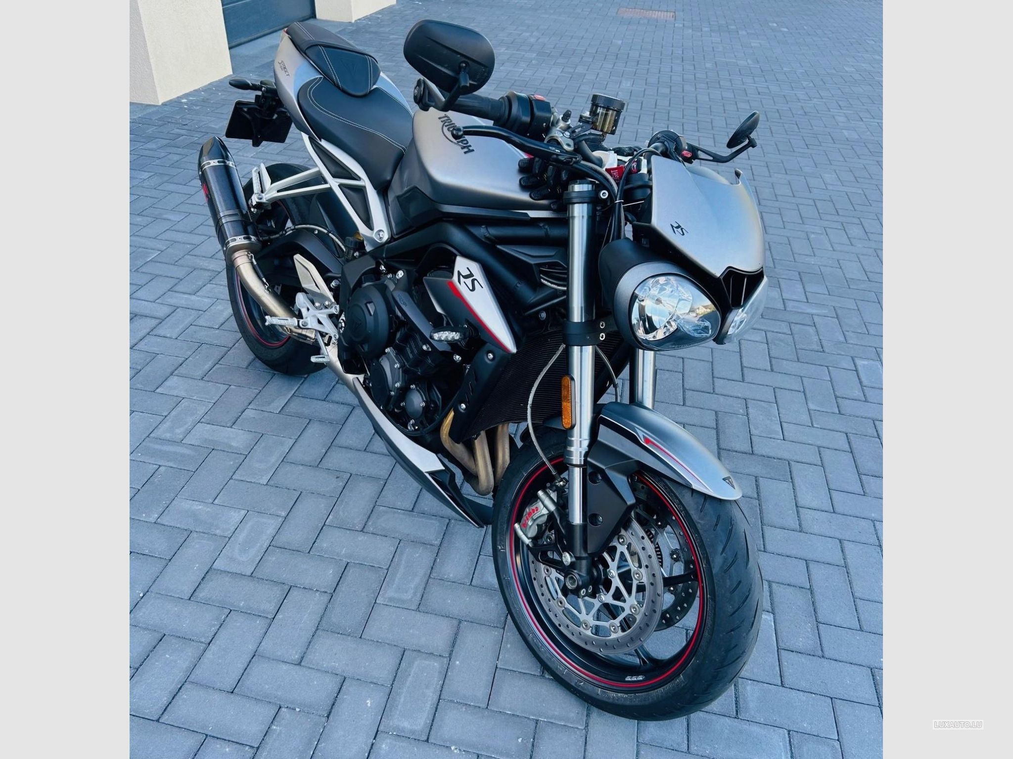 Triumph Street Triple RS