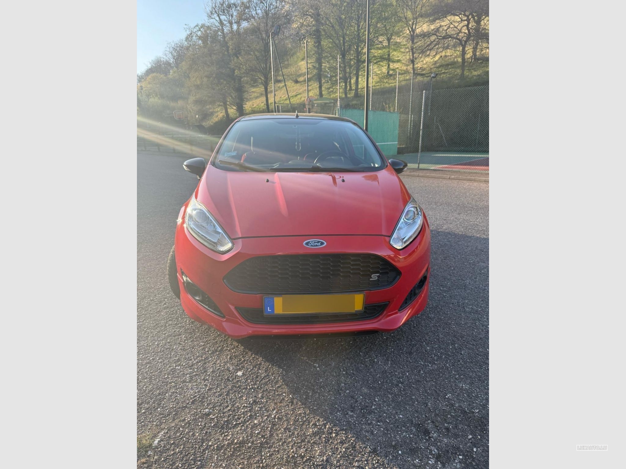 Ford Fiesta Sport redline