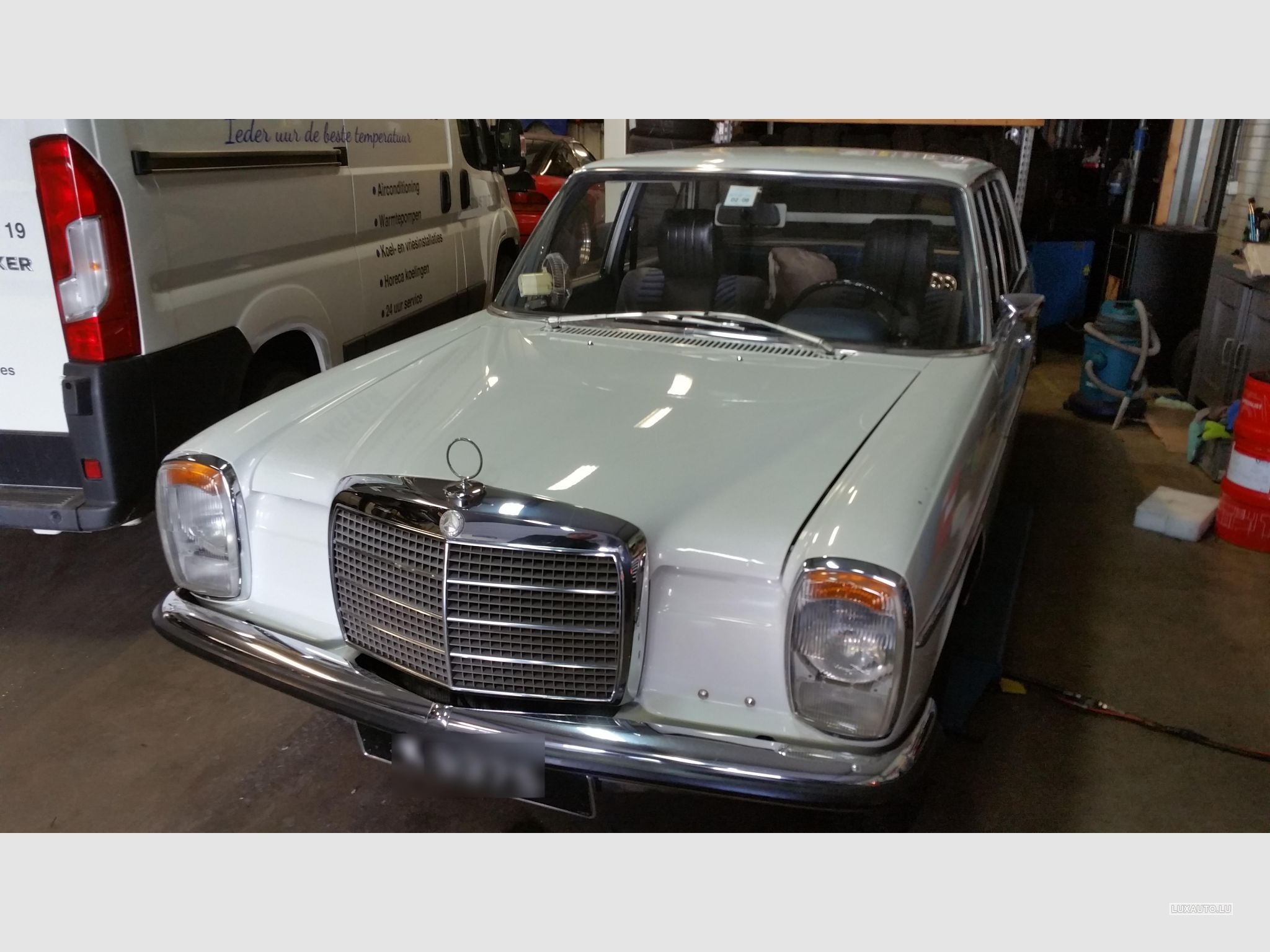 Mercedes W115 Limosine