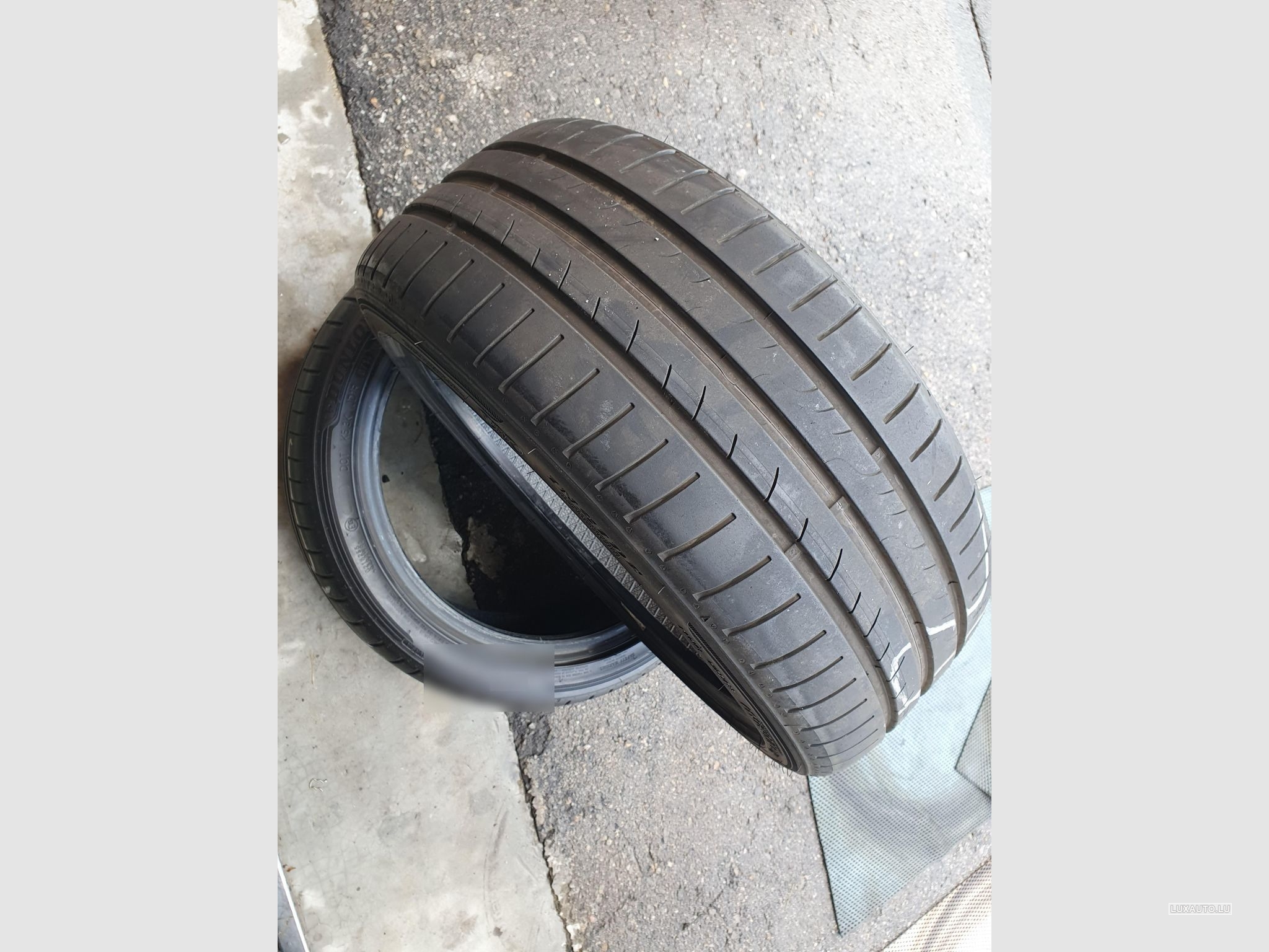 Pneuen 16" - 195/45R 84V Eté