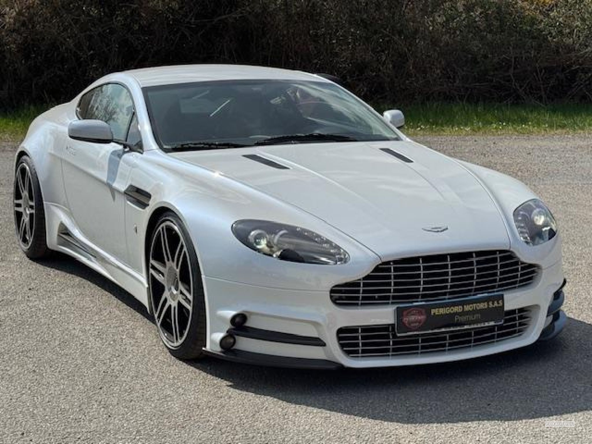 Aston-Martin V8 Vantage MANSORY