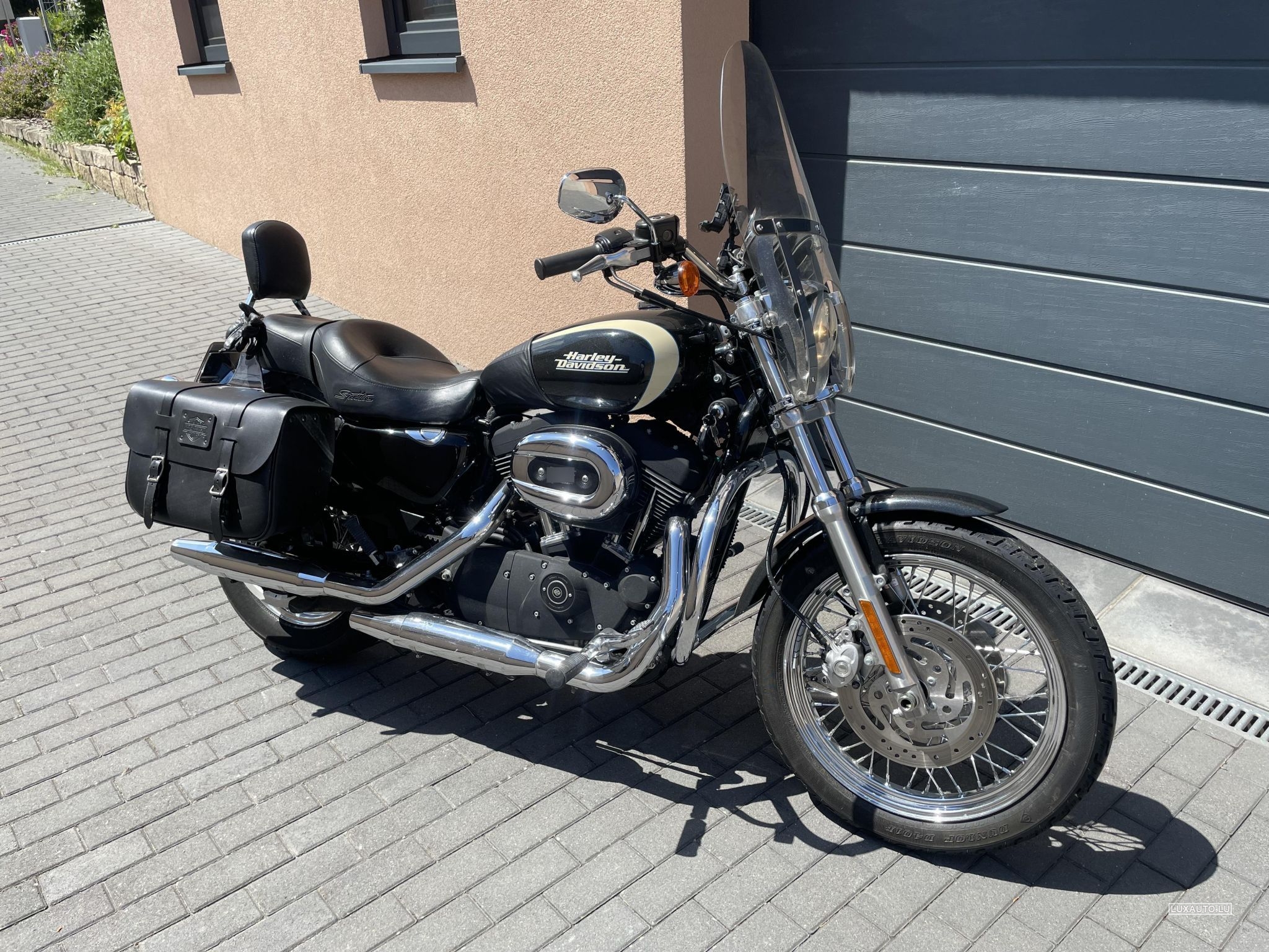 Harley-Davidson Roadster 1200