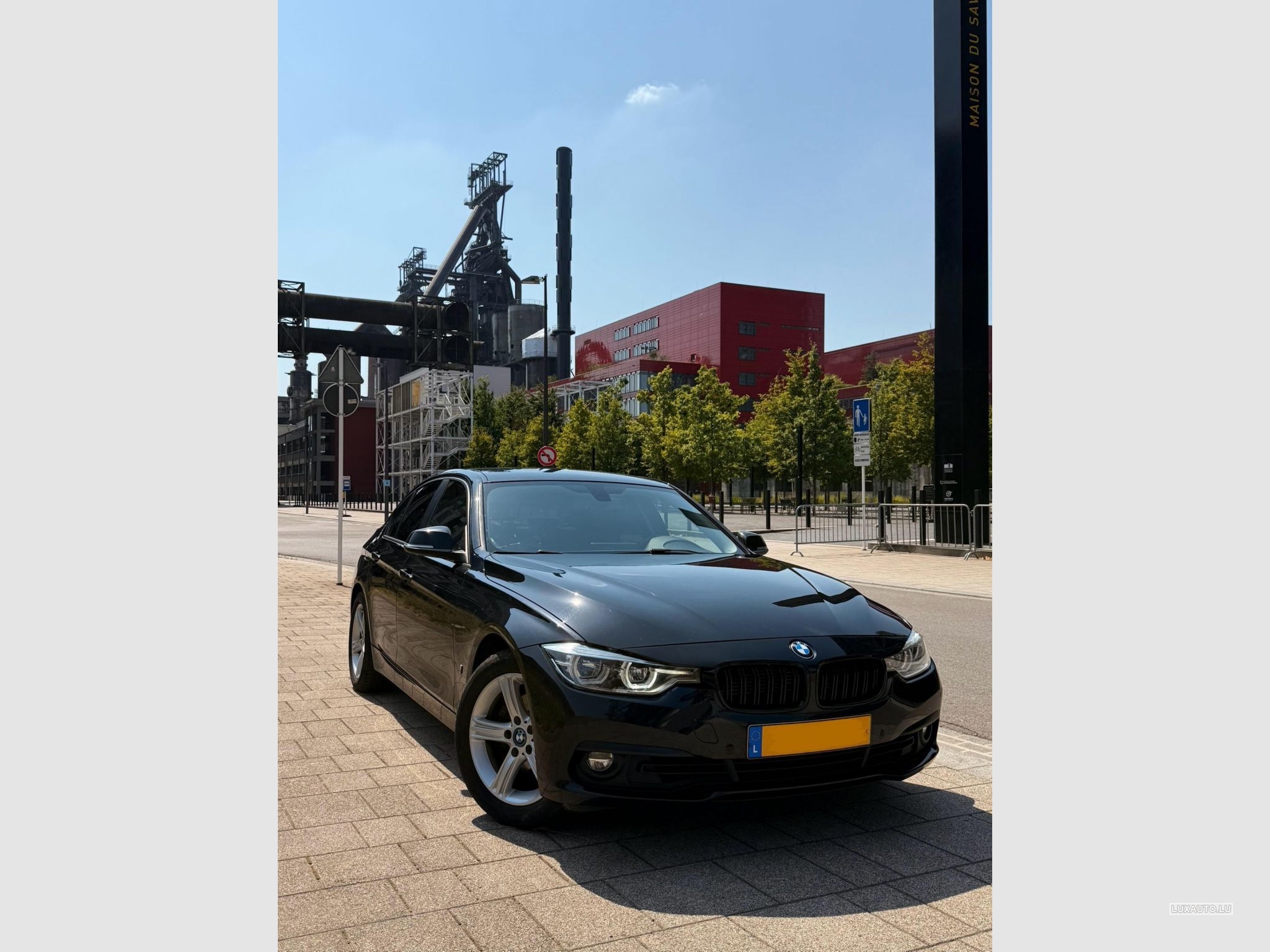 BMW 330 iPerfomance Lounge Plus