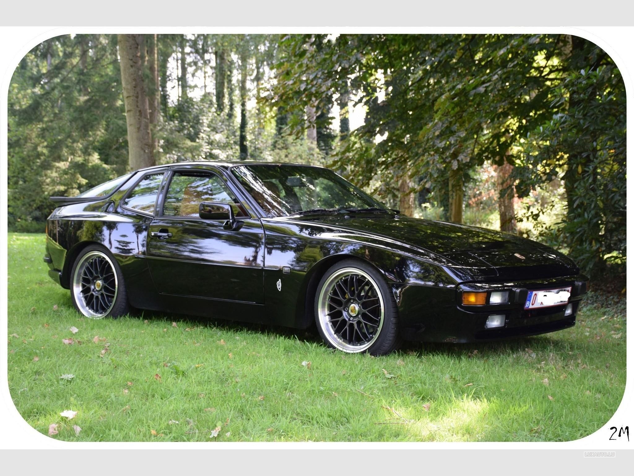 Porsche 944
