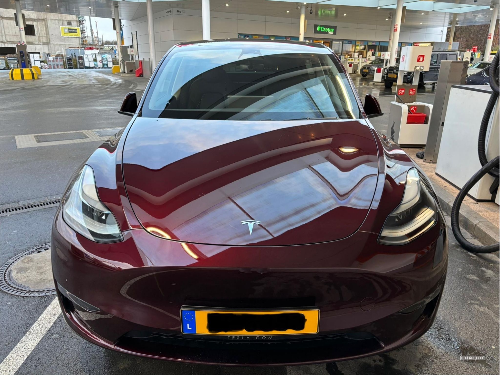 Tesla Model Y Long Range Dual Motor AWD