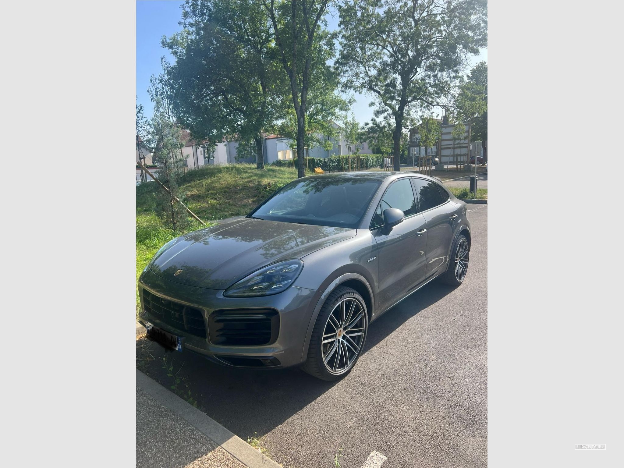 Porsche Cayenne platinium