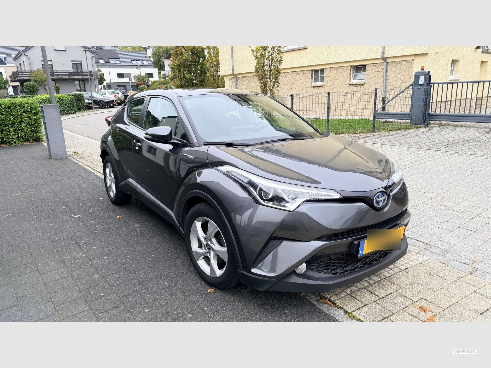 Toyota C-HR 1.8 Hybrid