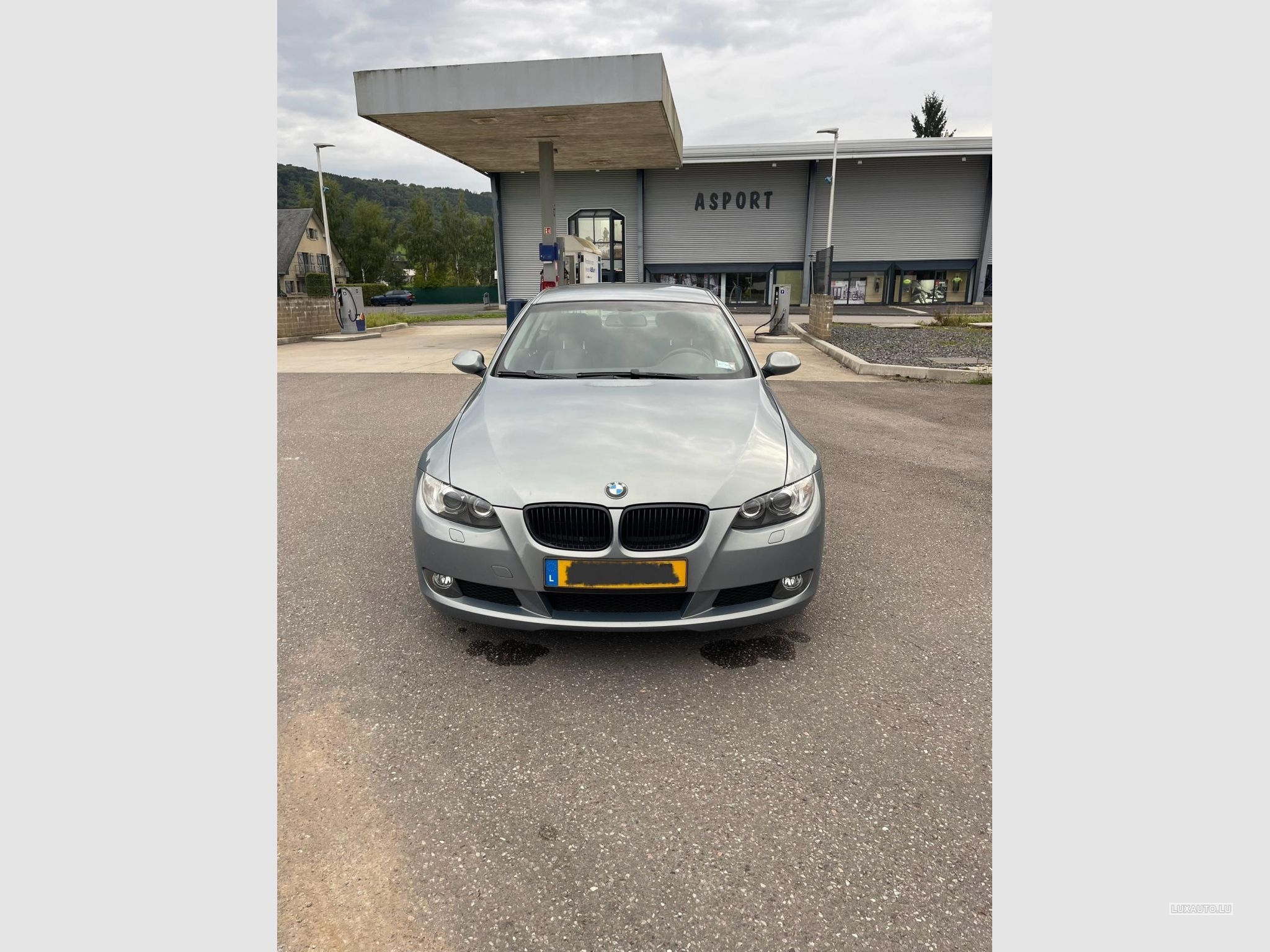 BMW 325