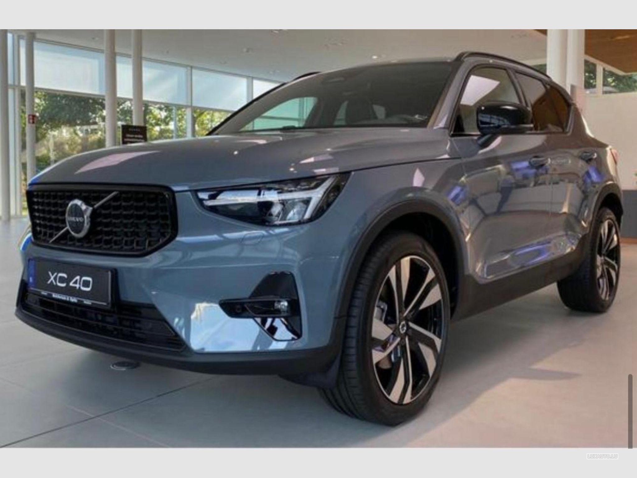 Volvo XC40 B4 Ultimate Dark