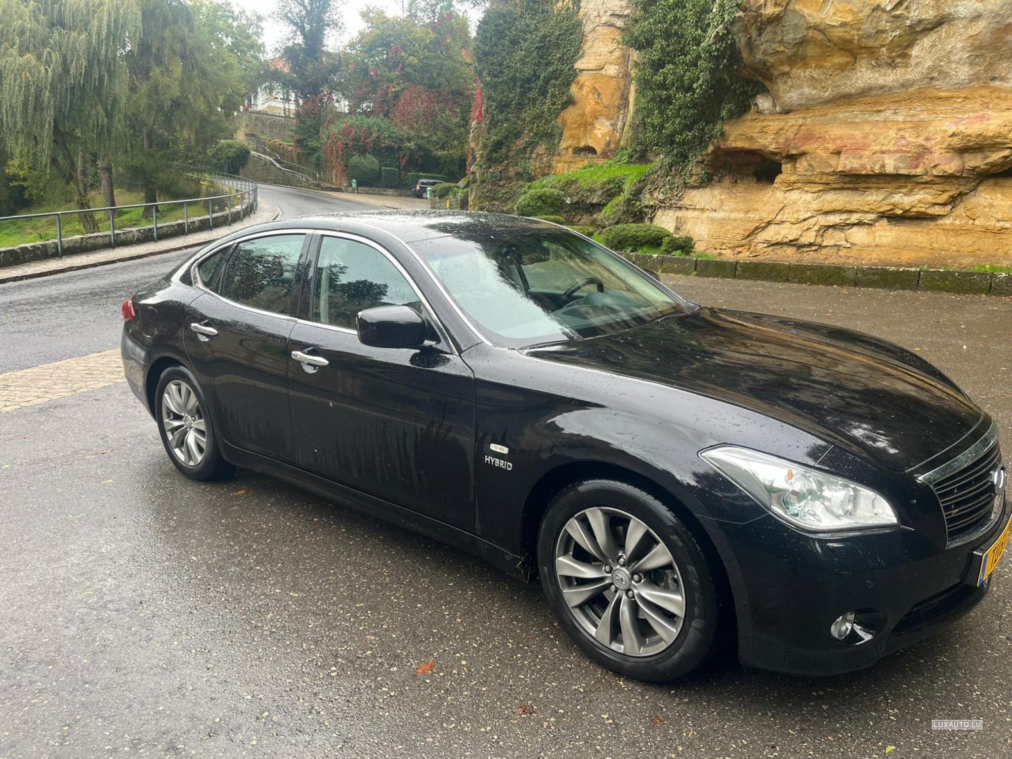 Infiniti M Infiniti M35 hybride Q70 V6 364 CH GT Premium
