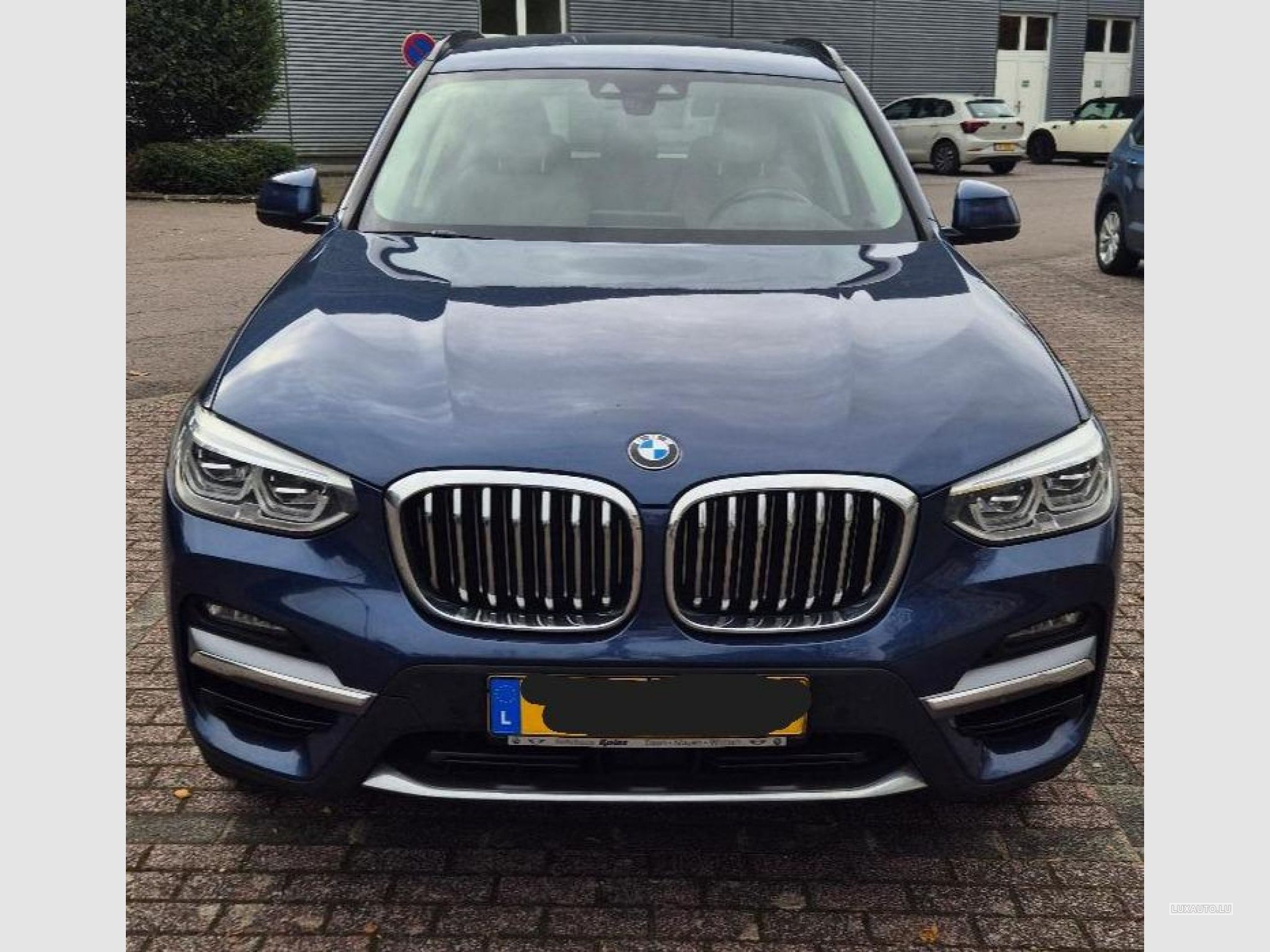 BMW X3 xDrive 20i Luxury Line