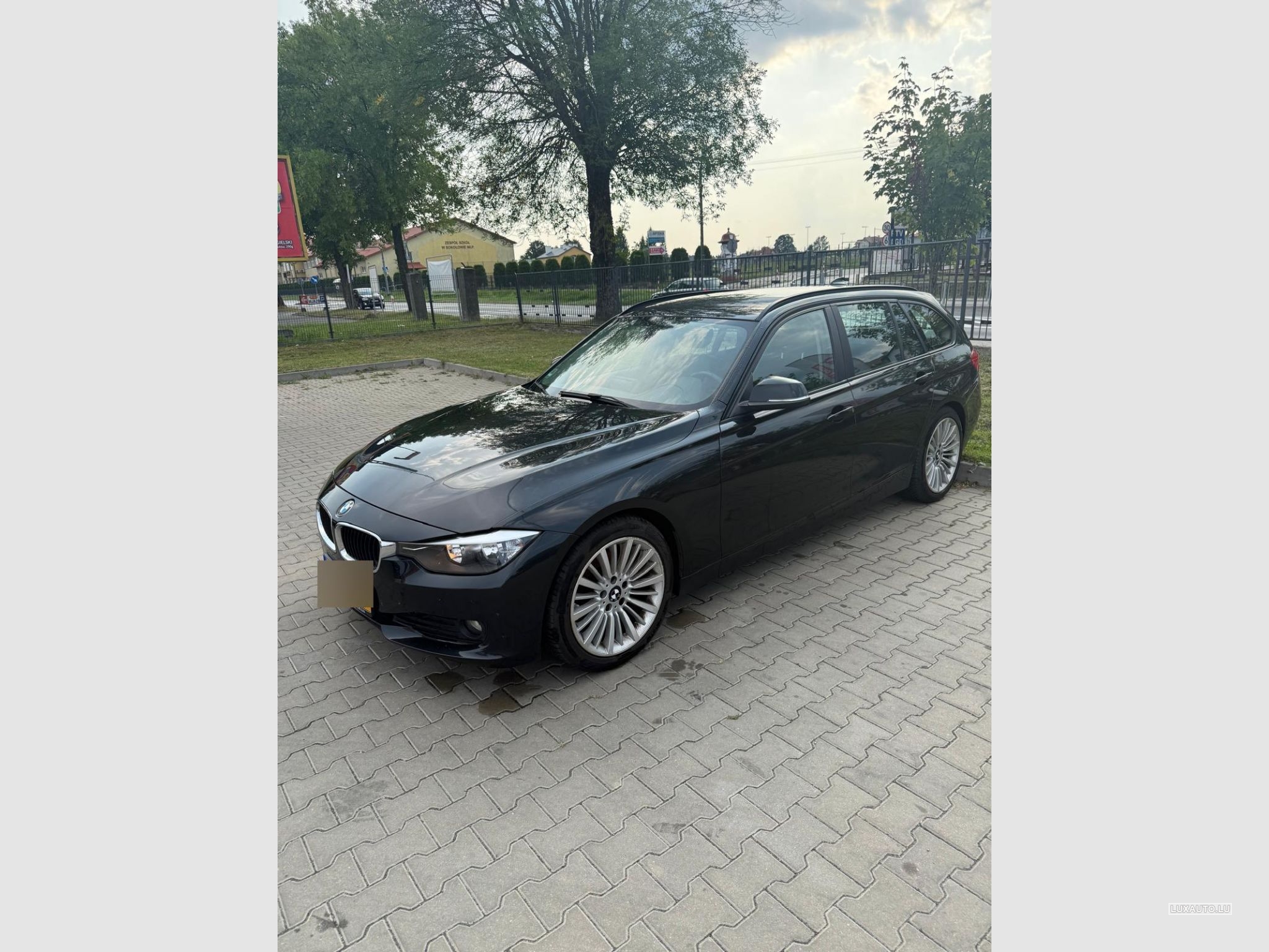 BMW 320