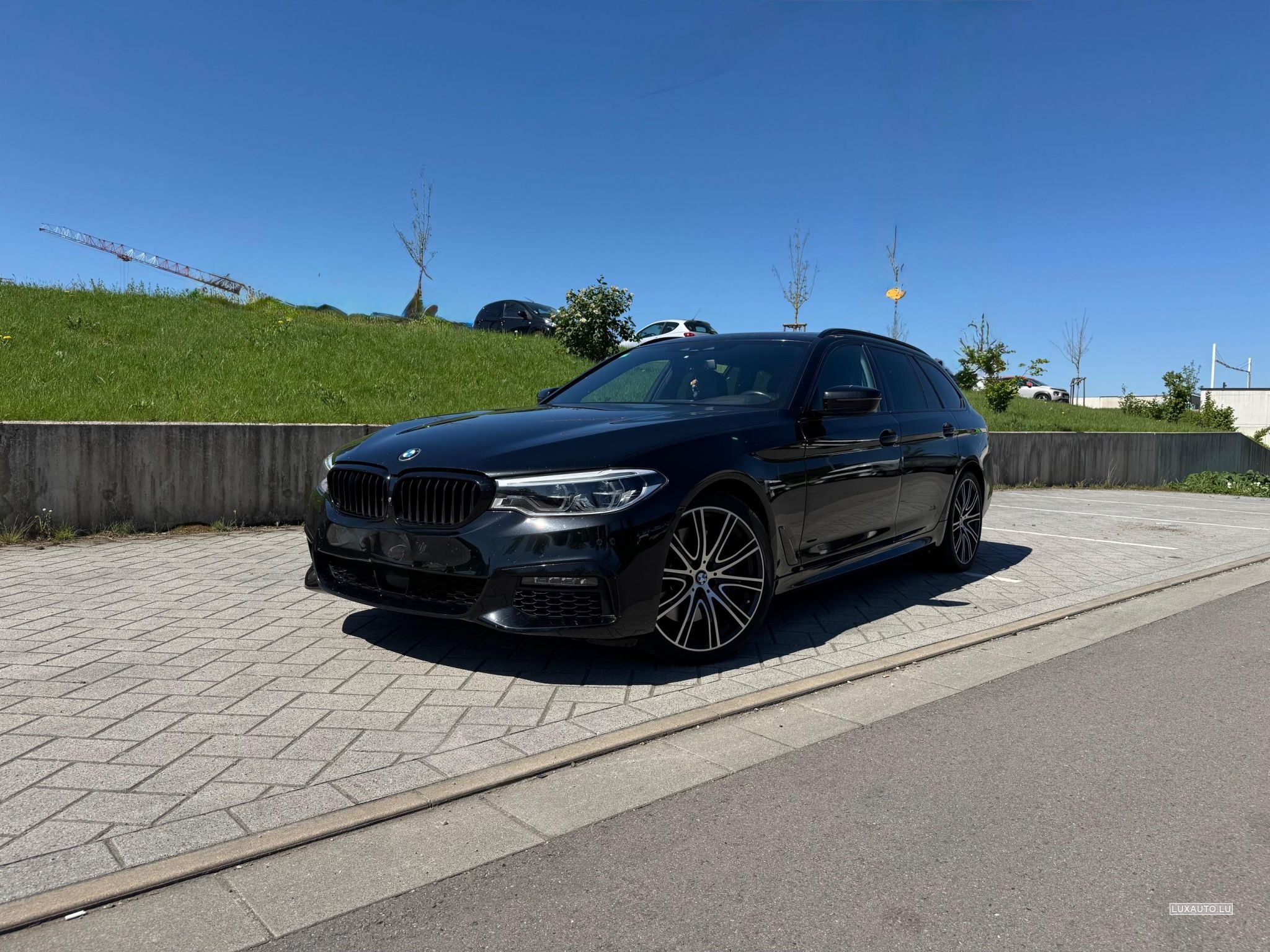 BMW 540 BMW M-Sport - Individual XDRIVE