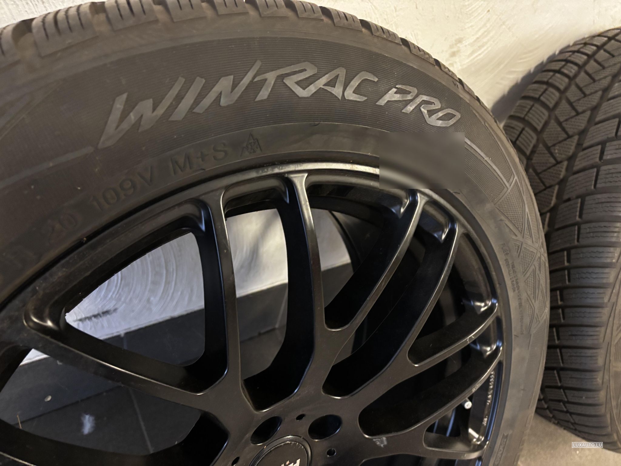 Jantes em aço + Pneus 20"" Inverno