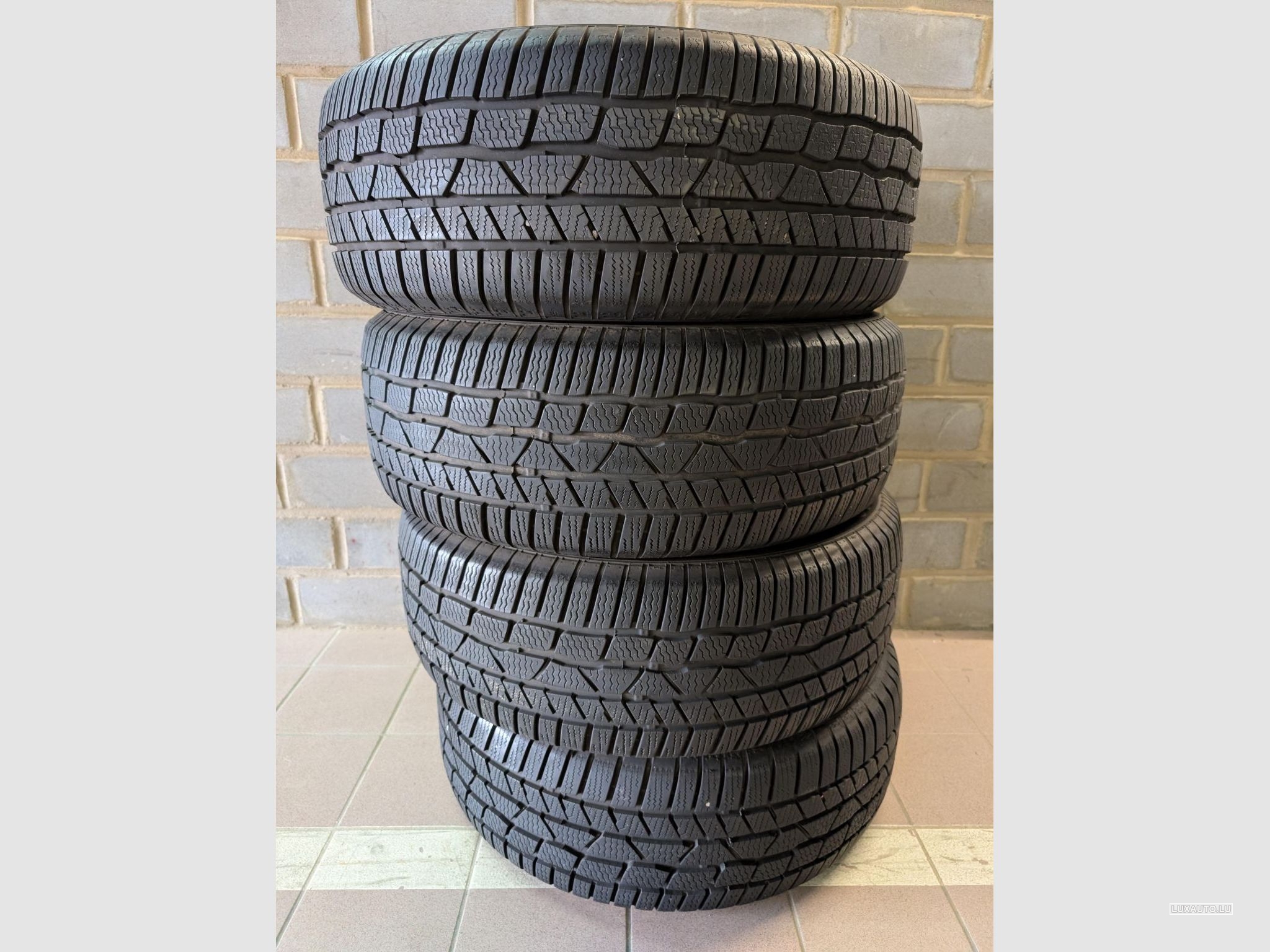 Tyres 18" - 235/55R 104H Winter
