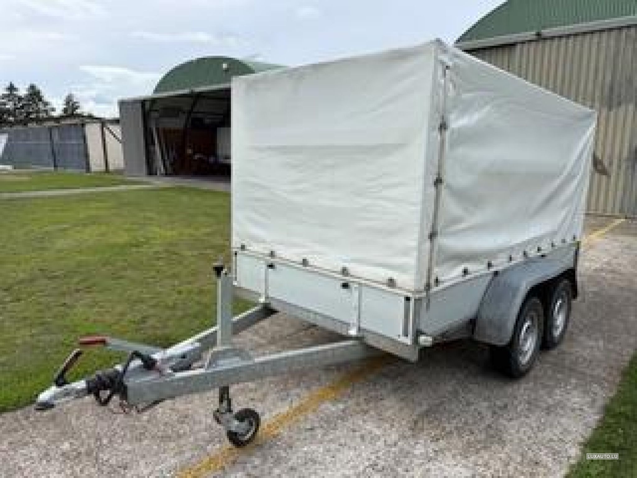 Remorque Bâchée Remorque Anssems 301 x 150m bâchée avec rail et rampe pour m