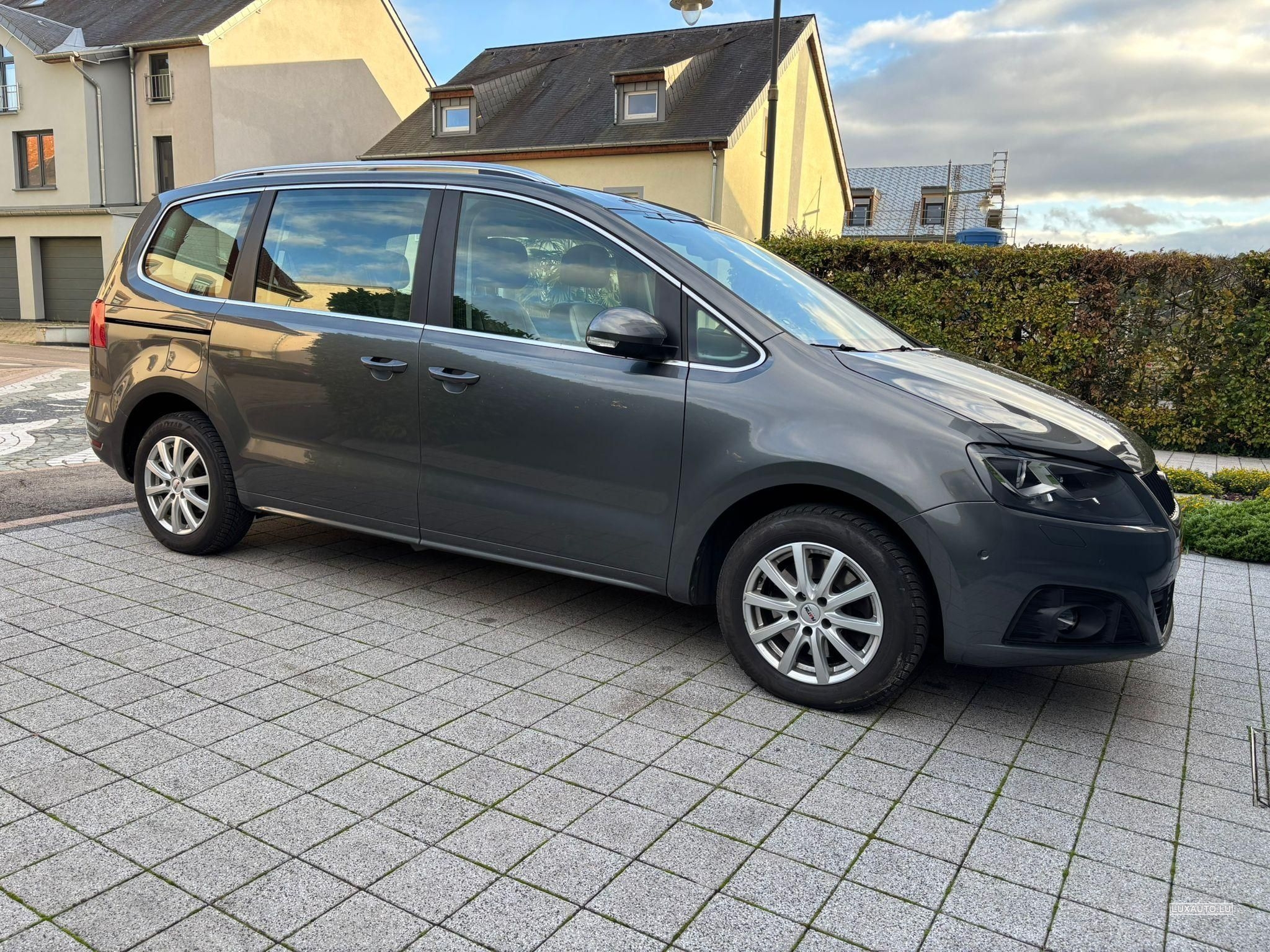 Seat Alhambra Style