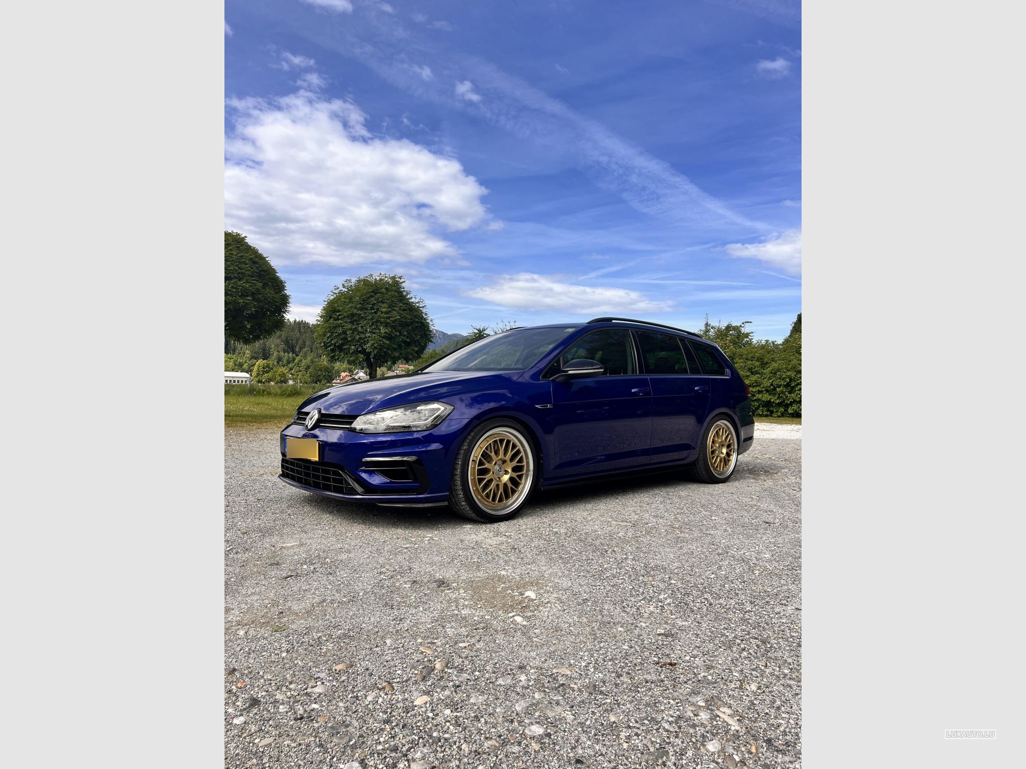 VW Golf Variant R