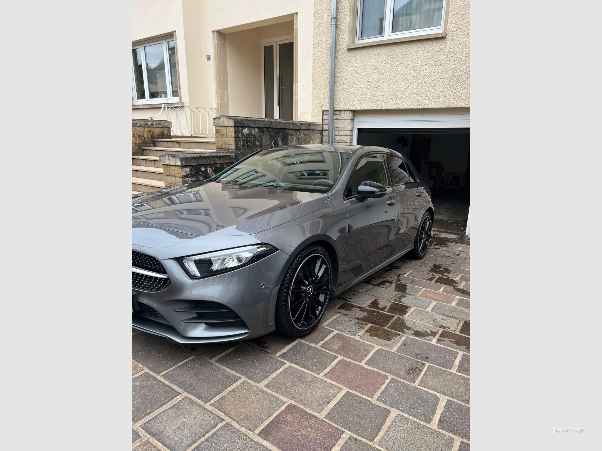 Mercedes A 200 AMG Line - LED night pack - 19"